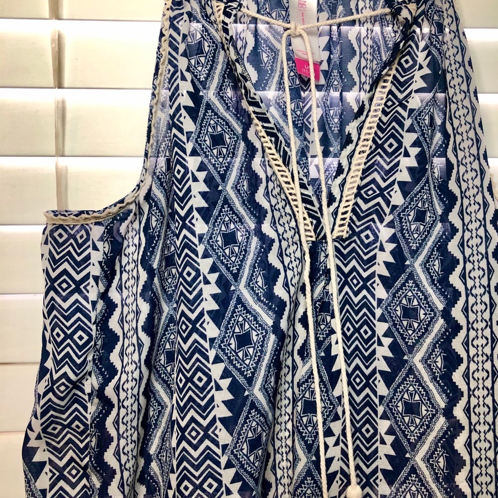 Blue & White Patterned Blouse